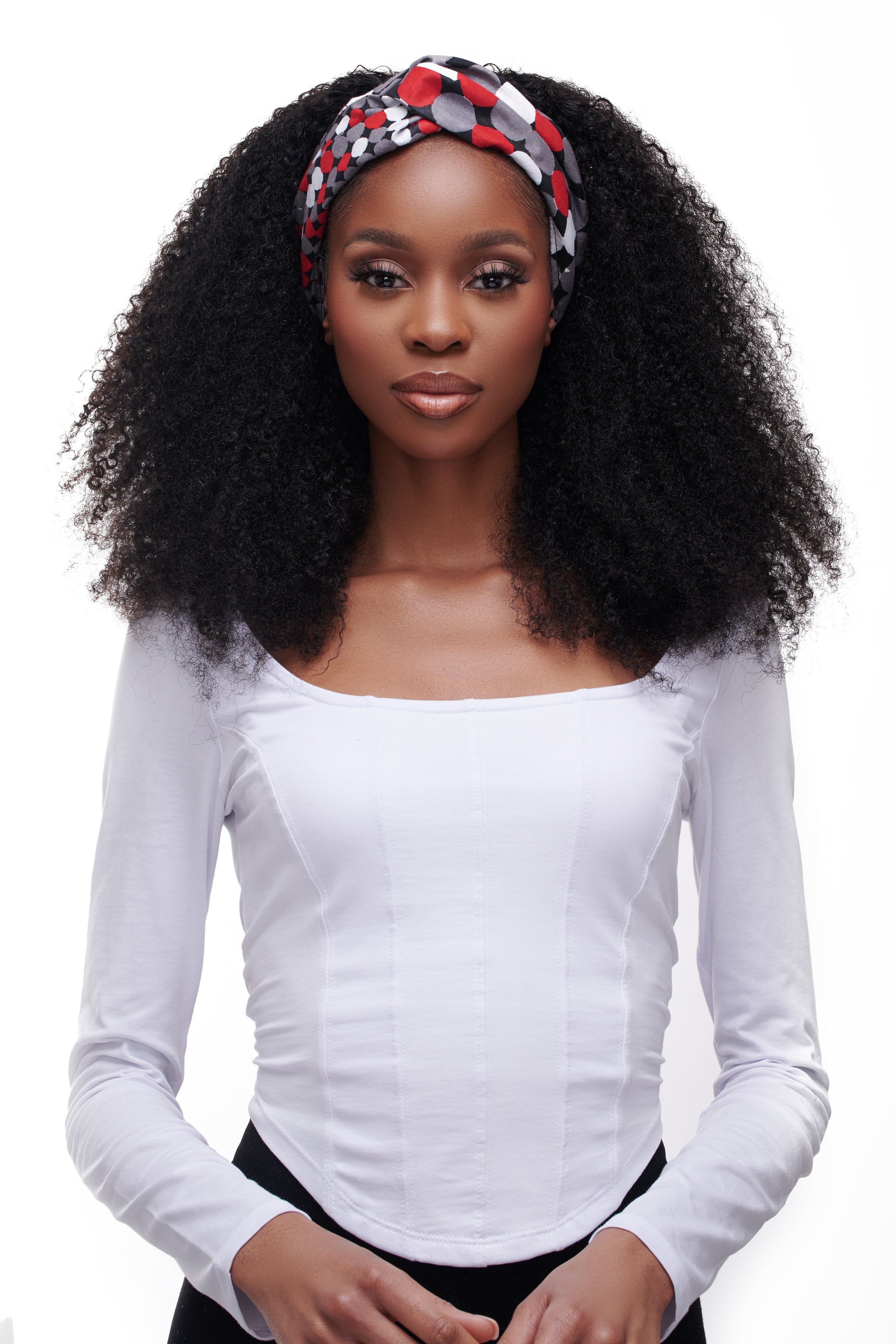 should-length kinky curly headband wig on black girl
